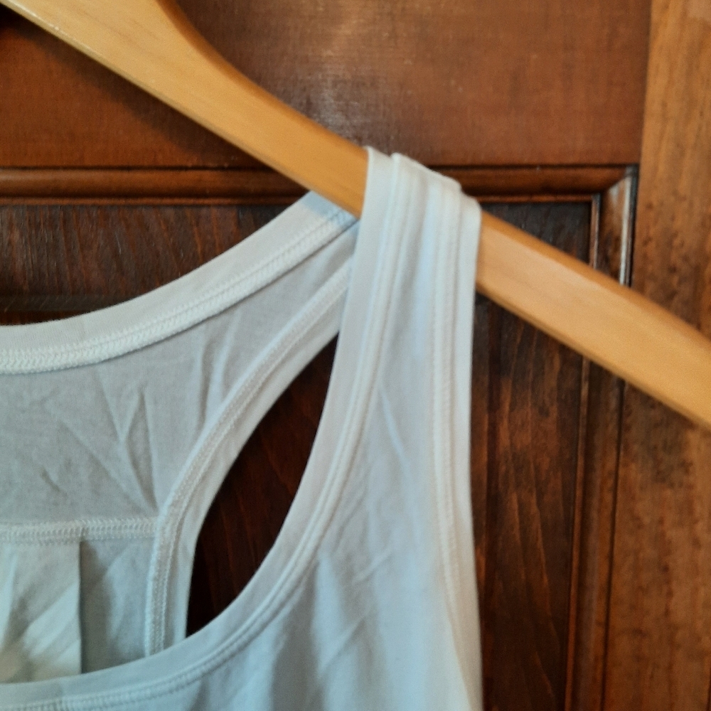 🛍 Lululemon Love Tank *Pleated White Cotton Racerback Tank Top Athletic Yoga - Picture 7 of 14